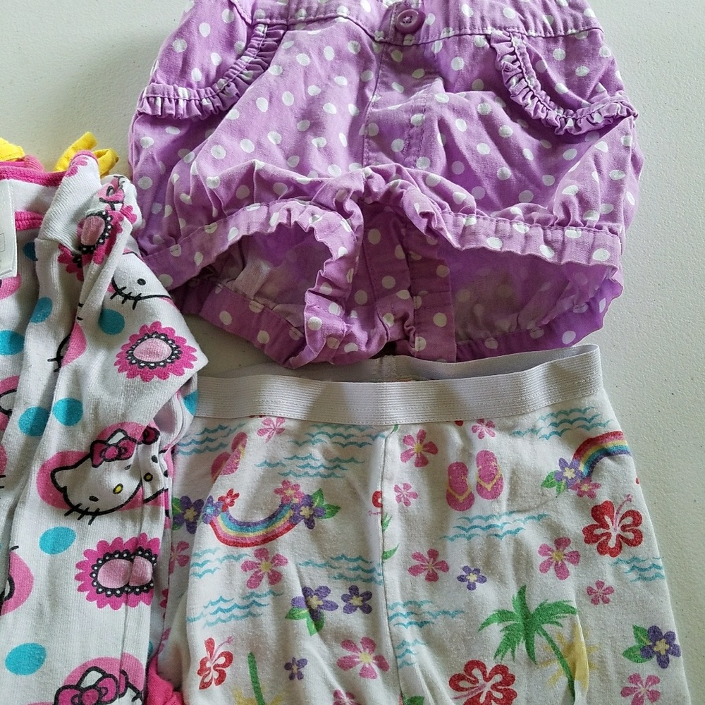 Children's clothes bundle - Picture 6 of 8